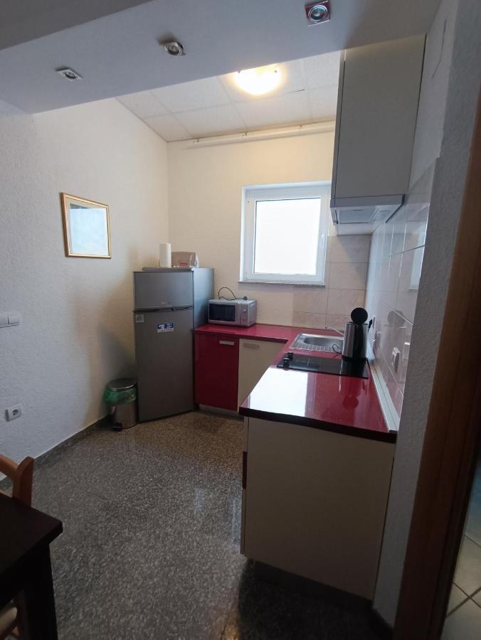 Apartmani Centar Стариград-Пакленица Екстериор снимка